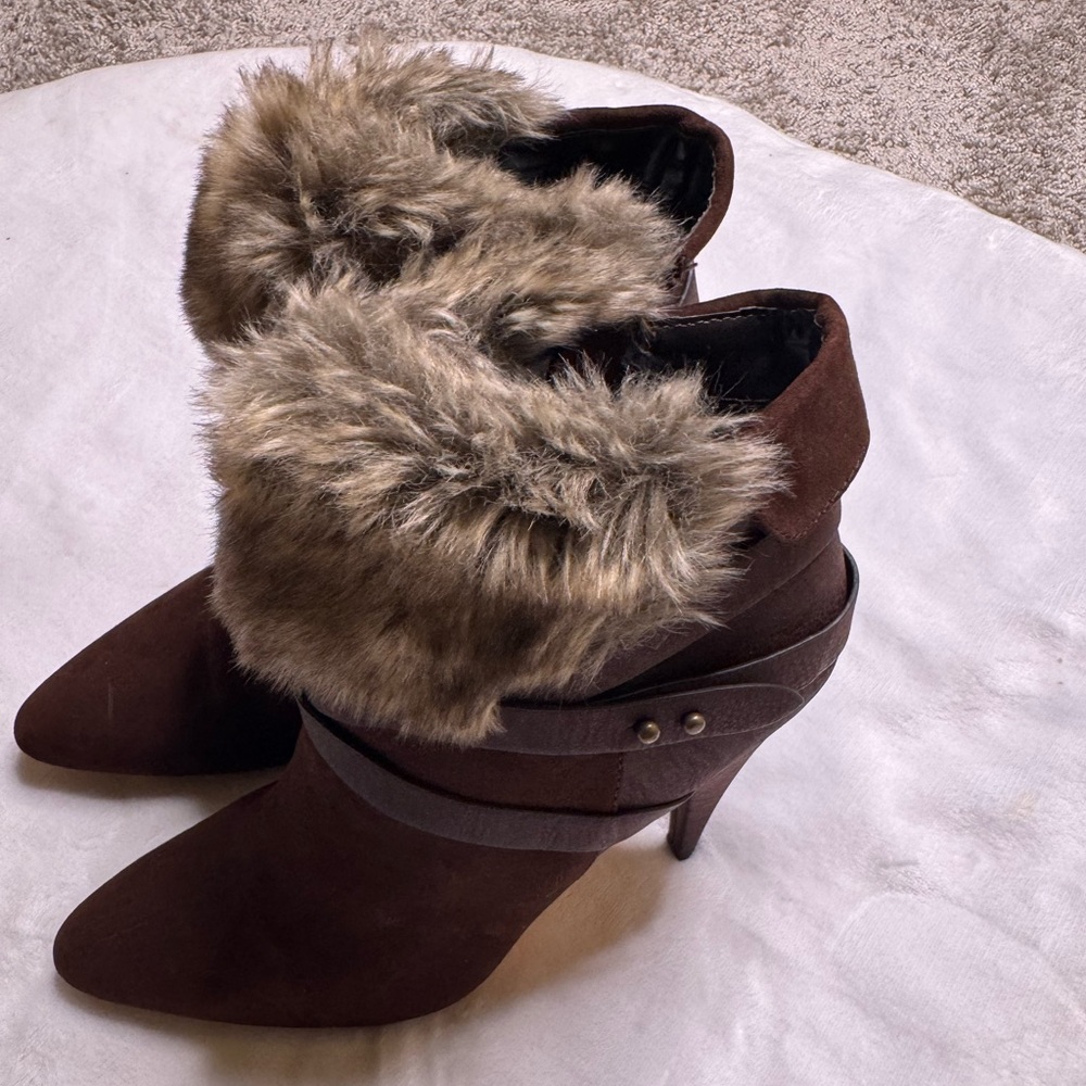 Ankle Boot - image 2